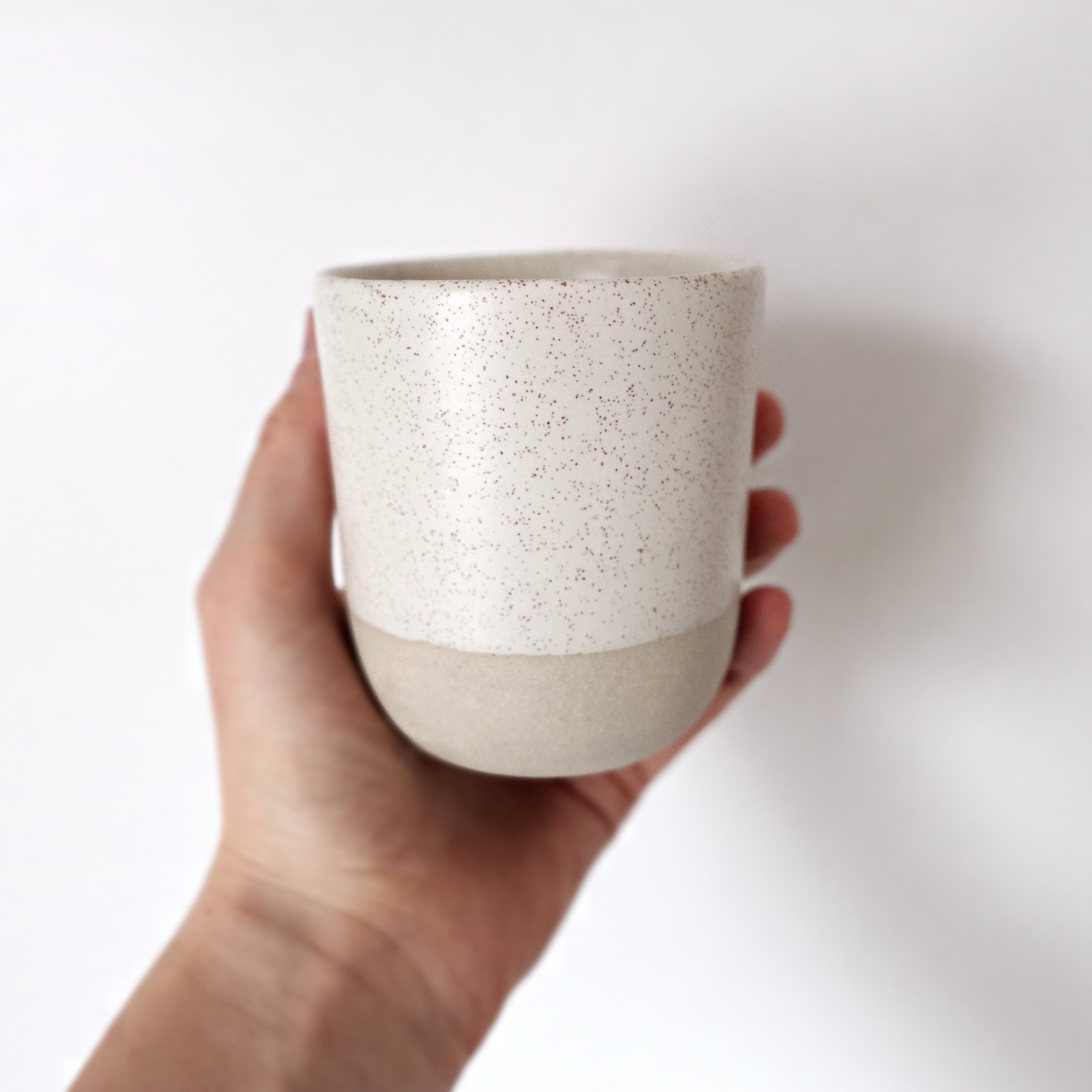 Becher “creme“