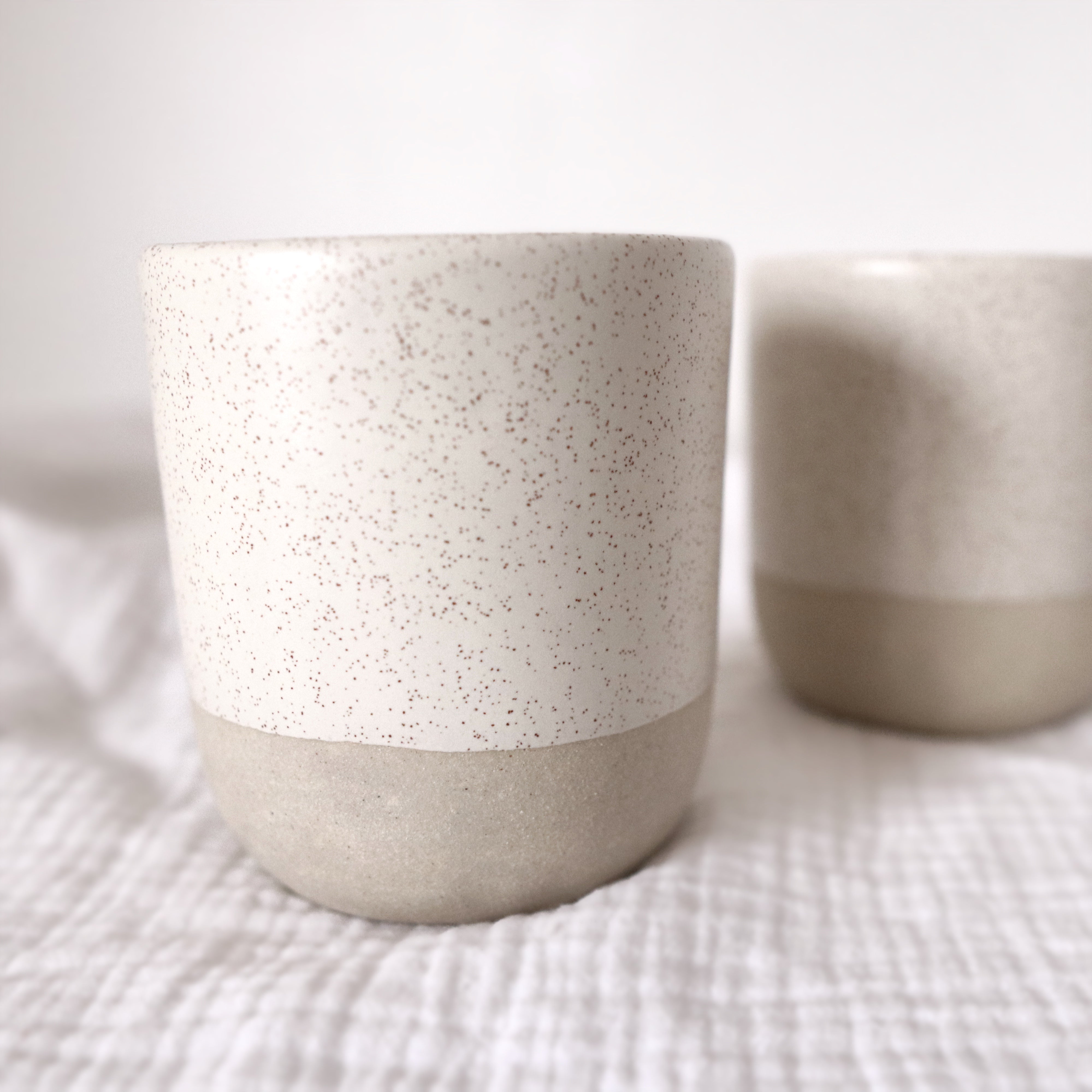 Becher “creme“