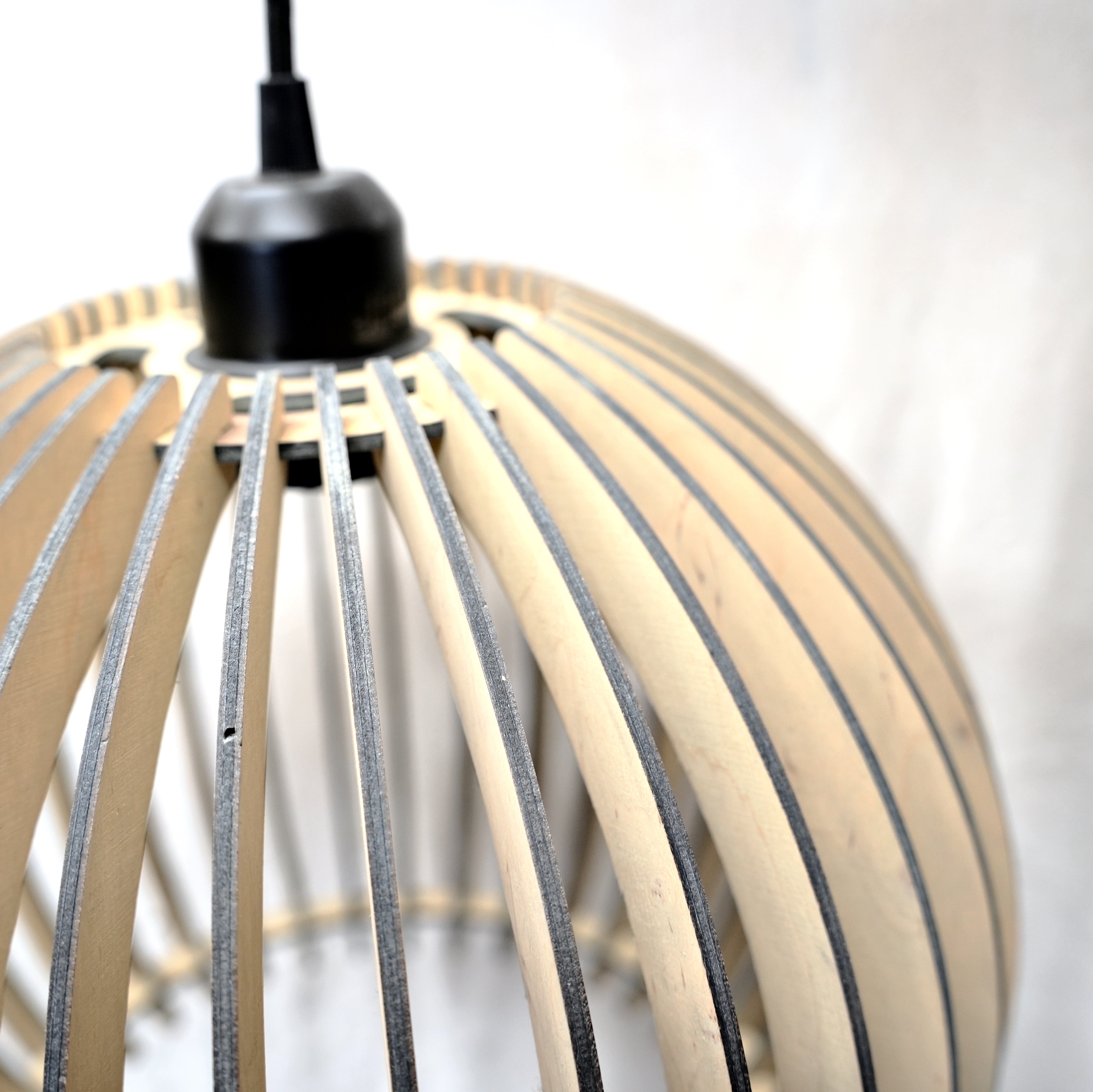 Designer Holzlampe Rund